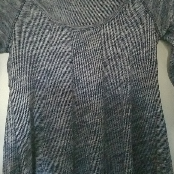 Anthropologie beautiful navy blue and white top. - Picture 3 of 5